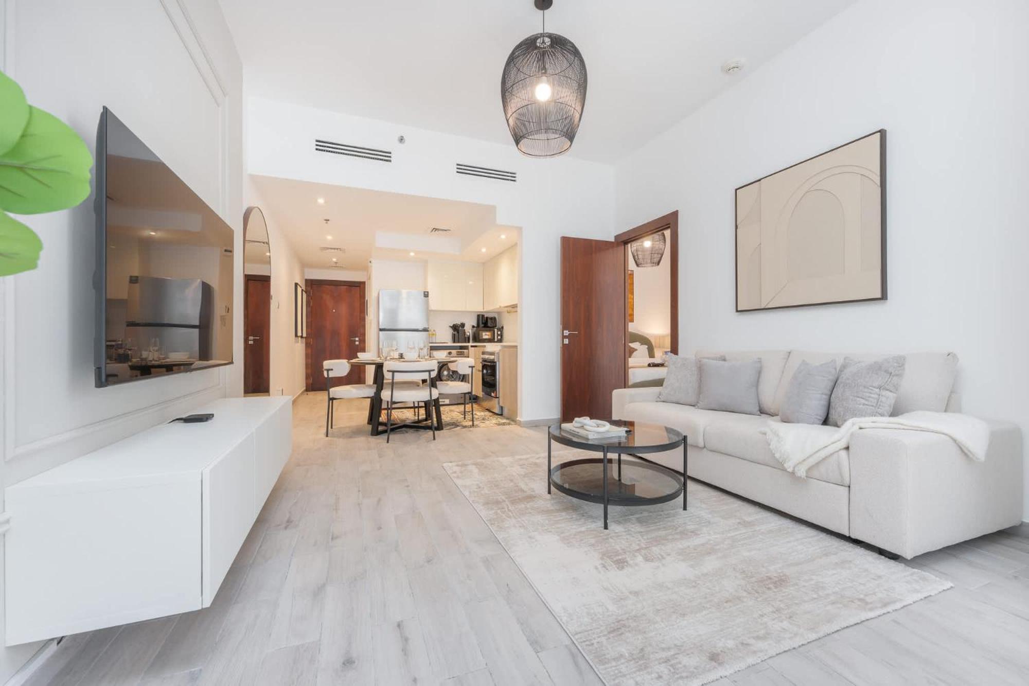 Elegant Living In A Prime Location Shamal Apartment Dubai