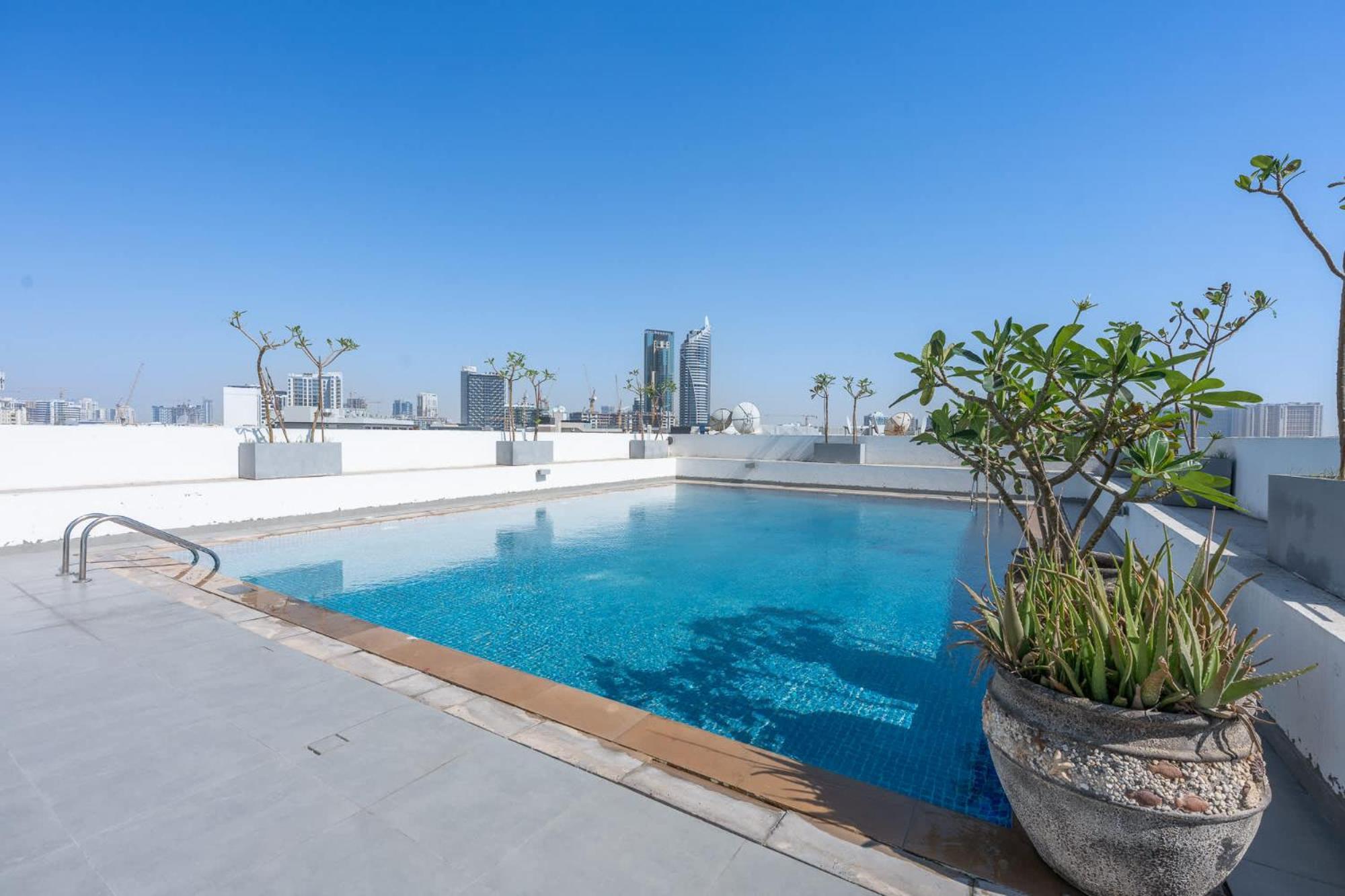 Elegant Living In A Prime Location Shamal Apartment Dubai